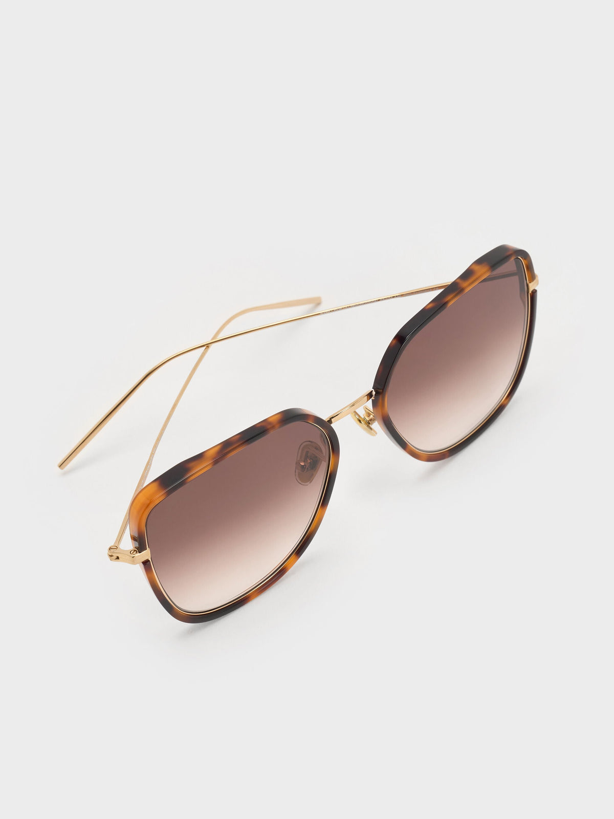 CHARLES & KEITH Best Seller / Lisbeth Tortoiseshell Butterfly Sunglasses - T. Shell