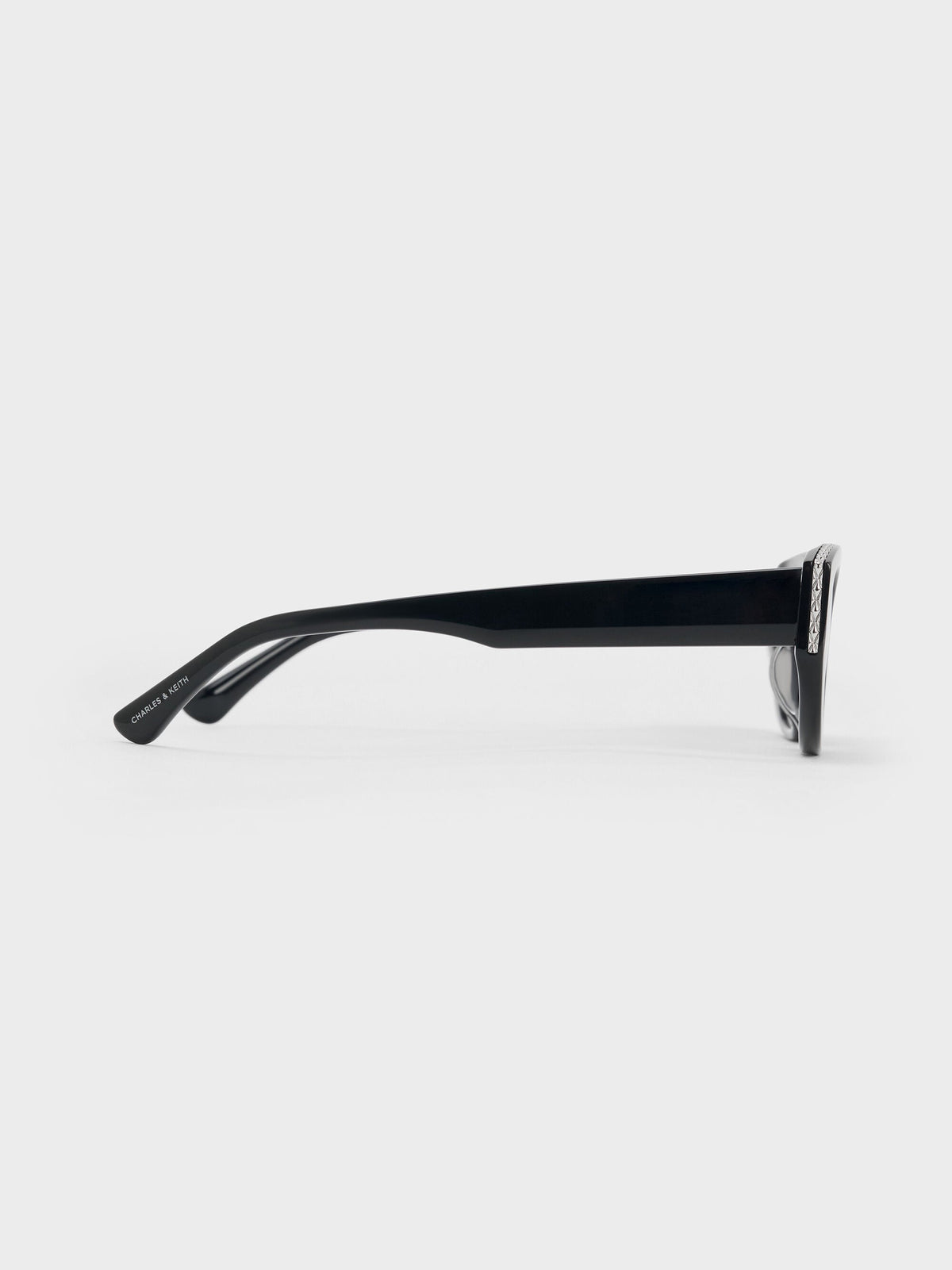 CHARLES & KEITH Smart Buy / Daenerys Cat-Eye Sunglasses - Noir