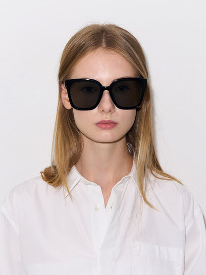 CHARLES & KEITH Popular / Gabine Oversized Butterfly Sunglasses - Black